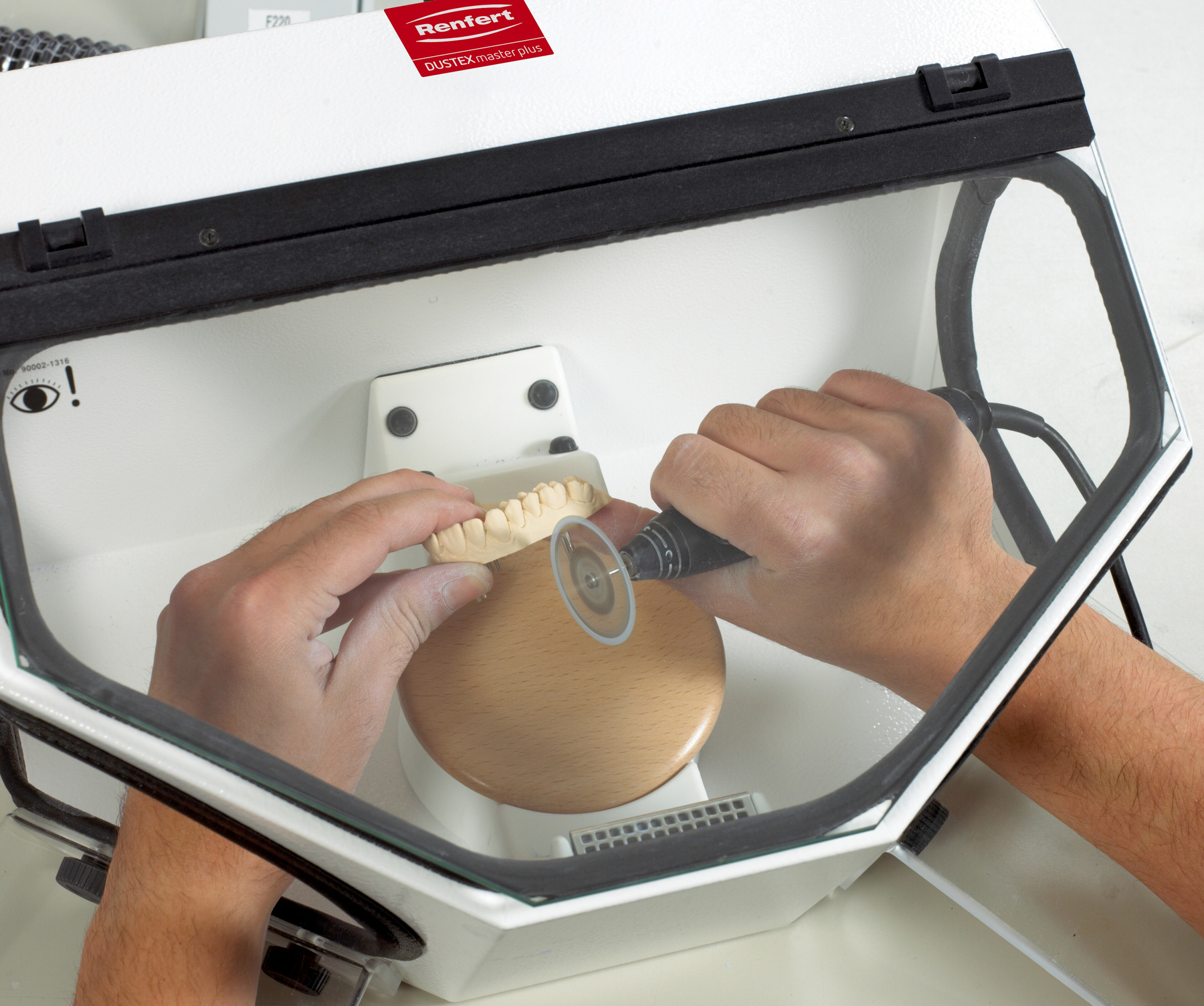 Бокс вытяжной Dustex master plus Renfert 26260105