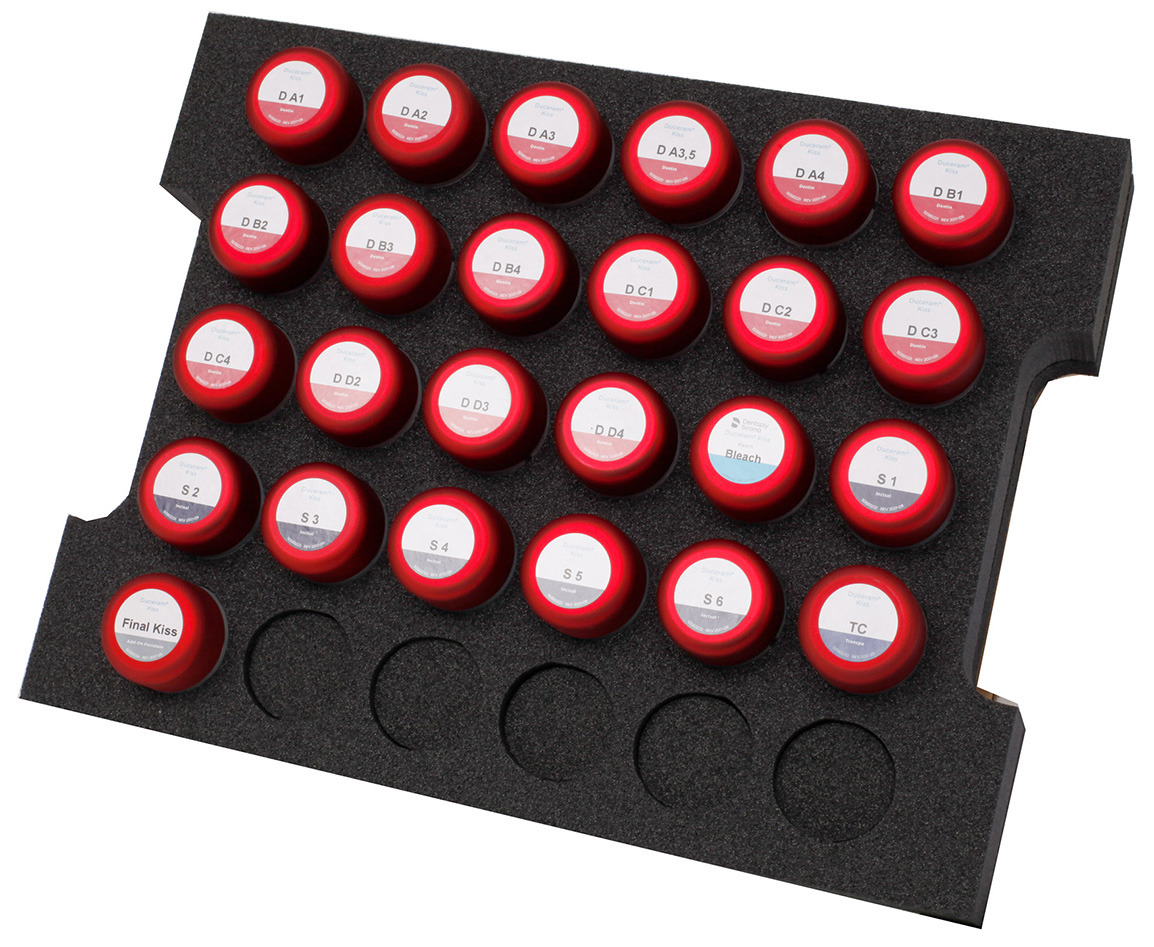 Набор Duceram Kiss Basic Set (25 х 20 г, 19 х 3 мл, акссесуары) Dentsply Sirona 5360990231